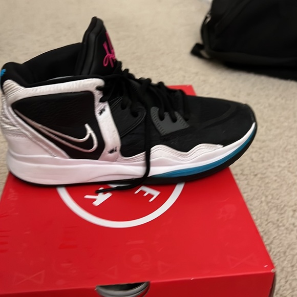 Kyrie Infinity South Beach main image 5